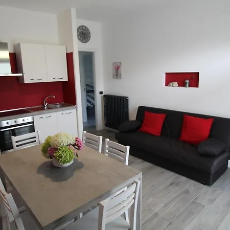 Lori Garden And Apartmán